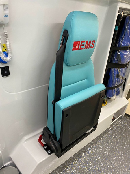 Apeiron-DC-M1-ambulance-seats-018